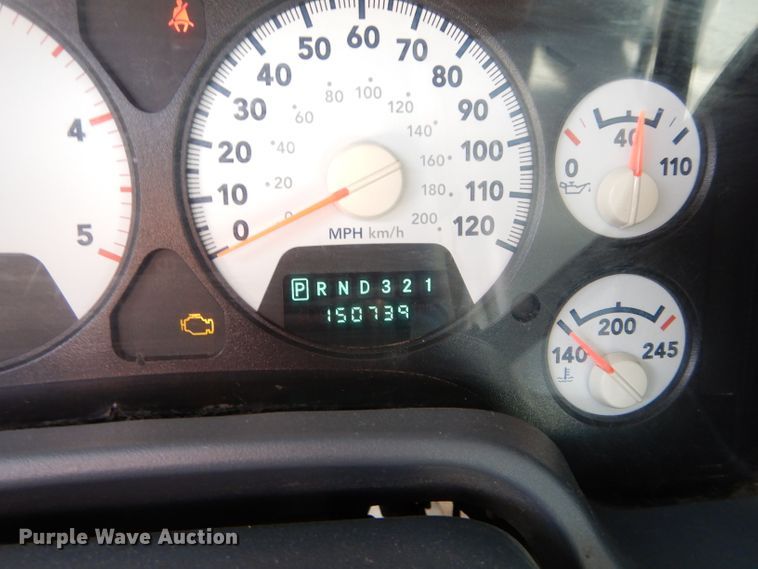 image for item GE9103 2009 Dodge Ram 5500 bucket truck