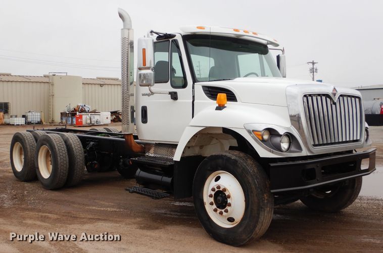 image for item GE9120 2009 International WorkStar 7500 truck cab and chassis