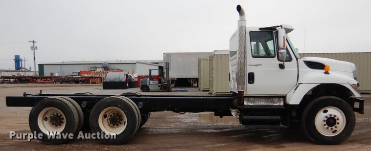 image for item GE9120 2009 International WorkStar 7500 truck cab and chassis