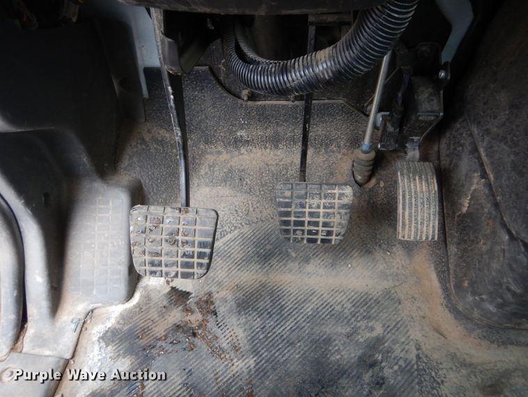 image for item GE9120 2009 International WorkStar 7500 truck cab and chassis