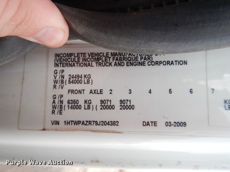 image for item GE9120 2009 International WorkStar 7500 truck cab and chassis