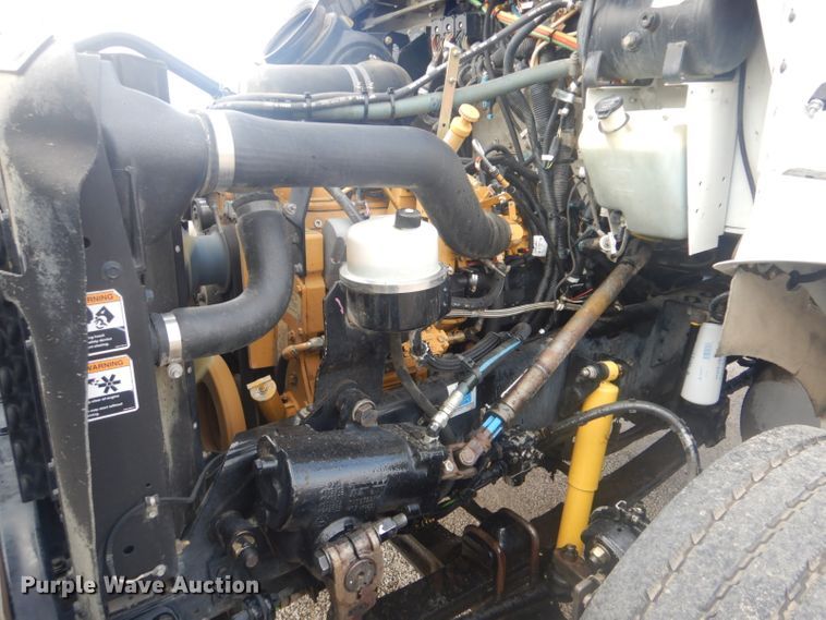 image for item GF9038 2007 Kenworth T300 truck cab and chassis