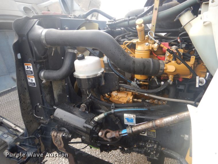 image for item GF9038 2007 Kenworth T300 truck cab and chassis