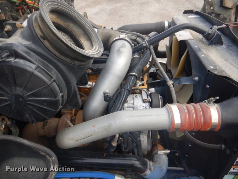 image for item GF9038 2007 Kenworth T300 truck cab and chassis