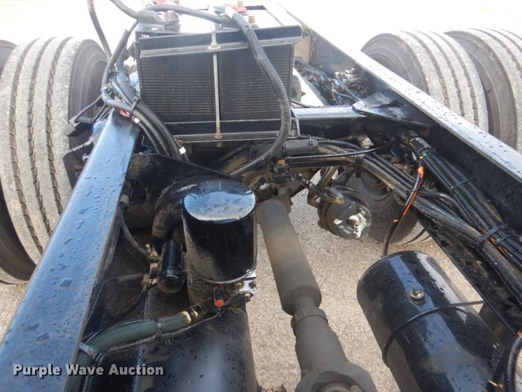 image for item GF9038 2007 Kenworth T300 truck cab and chassis