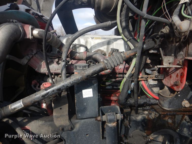 image for item GF9039 2012 Mack CXU semi truck