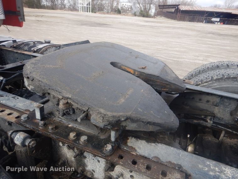 image for item GF9039 2012 Mack CXU semi truck