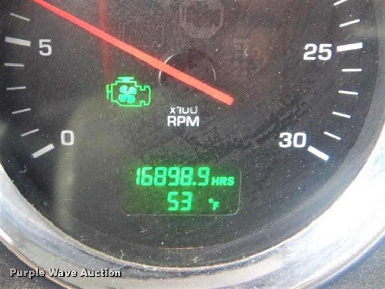 image for item GF9040 2011 Kenworth W900 semi truck