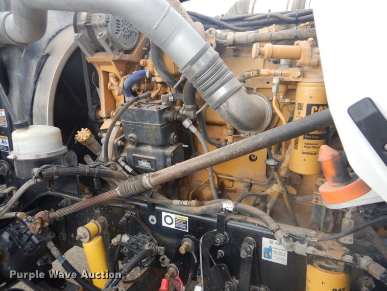 image for item GF9040 2011 Kenworth W900 semi truck