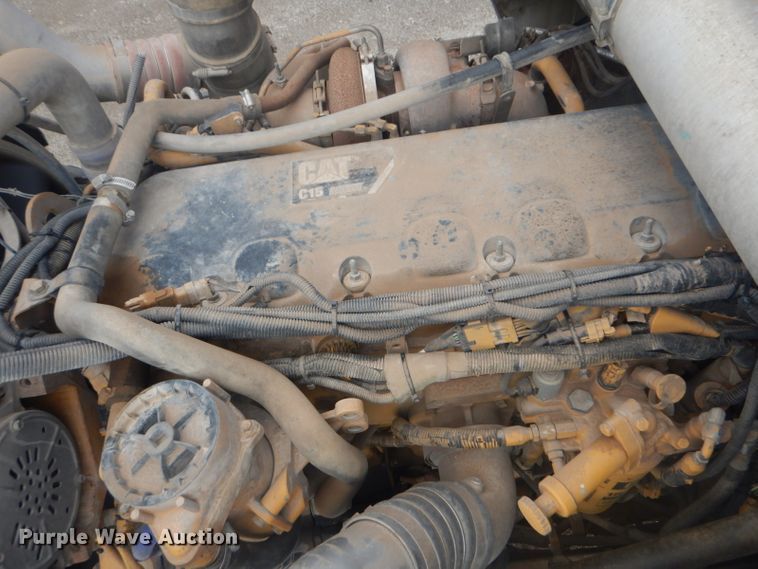 image for item GF9040 2011 Kenworth W900 semi truck