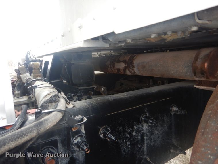 image for item GF9040 2011 Kenworth W900 semi truck