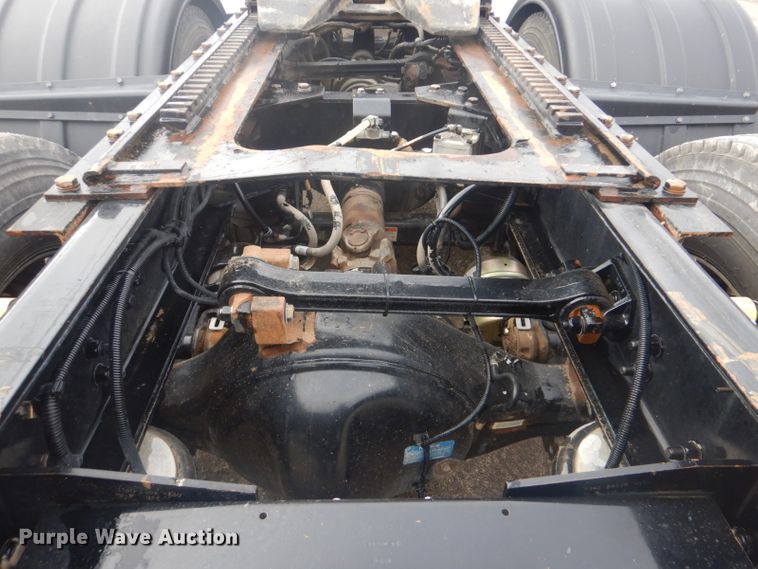 image for item GF9040 2011 Kenworth W900 semi truck