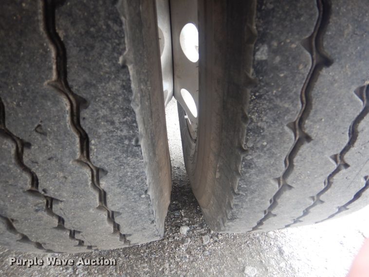 image for item GF9040 2011 Kenworth W900 semi truck