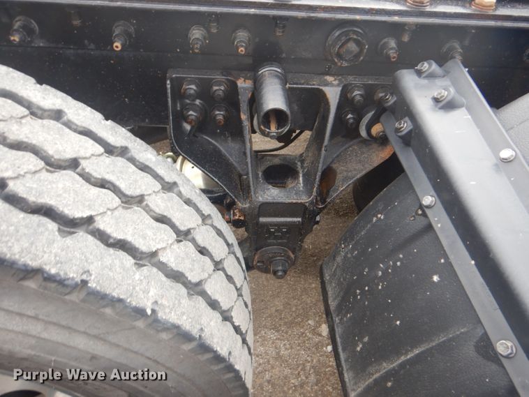 image for item GF9040 2011 Kenworth W900 semi truck