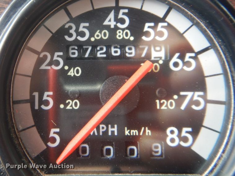 image for item GF9042 2003 Freightliner FLD dump truck