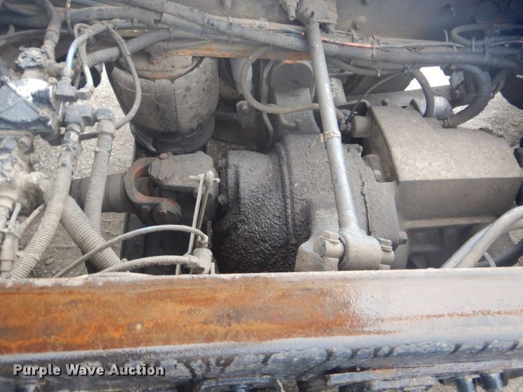 image for item GF9042 2003 Freightliner FLD dump truck