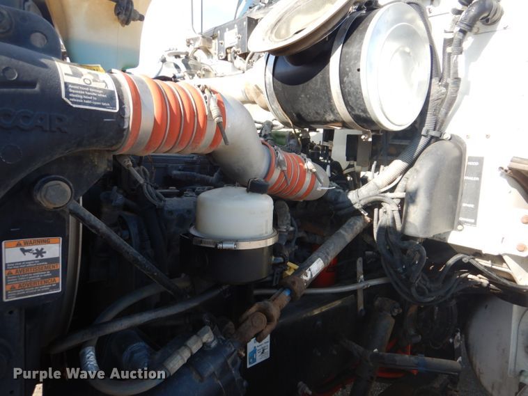 image for item GF9050 2010 Peterbilt 337 tank truck