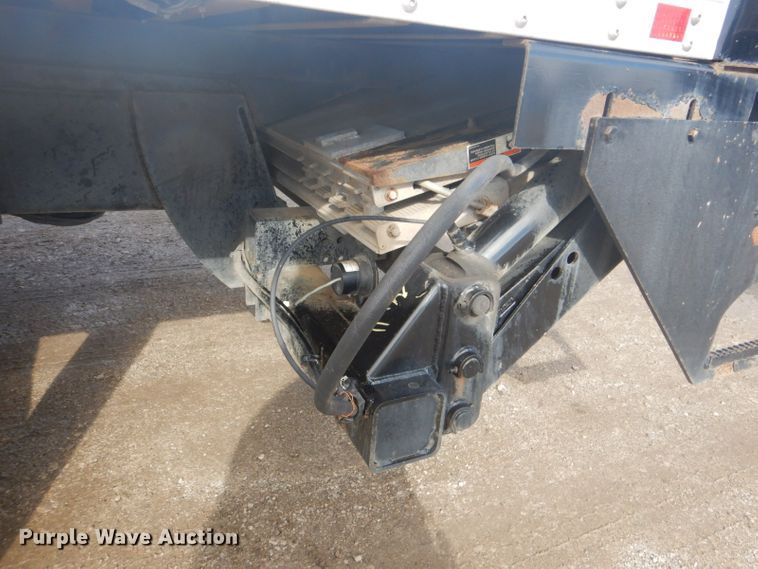 image for item GF9058 2011 Kenworth T370 box truck