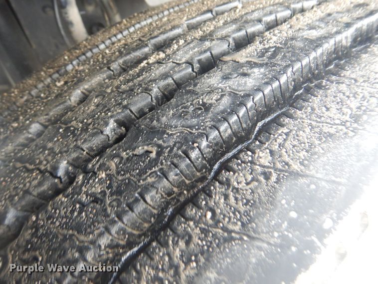 image for item GF9058 2011 Kenworth T370 box truck