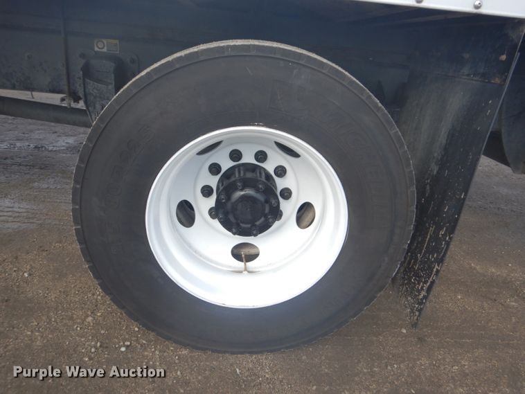 image for item GF9058 2011 Kenworth T370 box truck