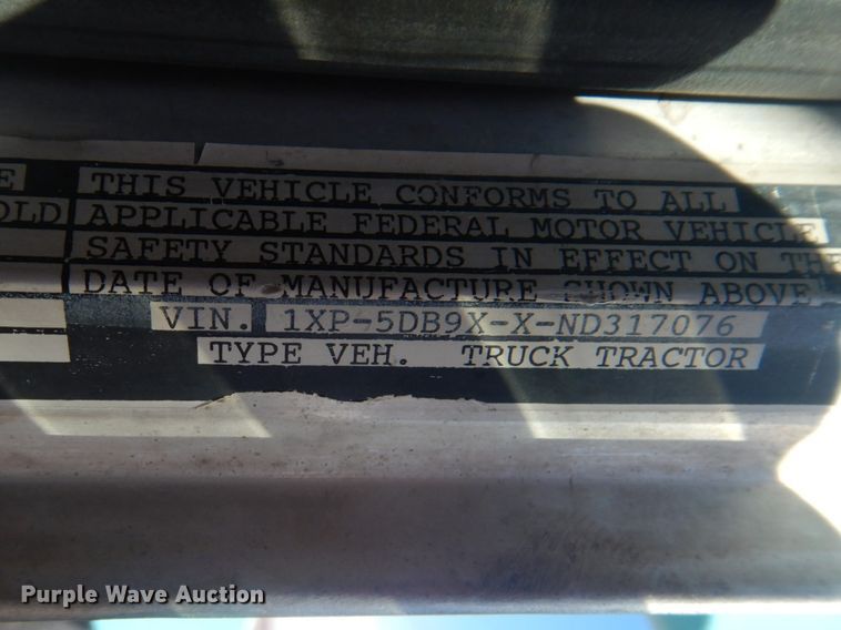 image for item GF9061 1992 Peterbilt 379 tank truck