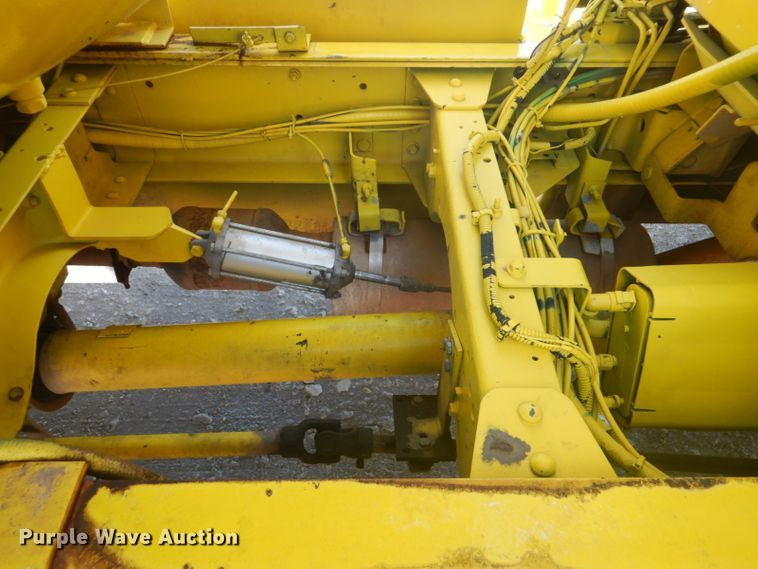 image for item GF9063 2005 Chevrolet C7500 propane truck