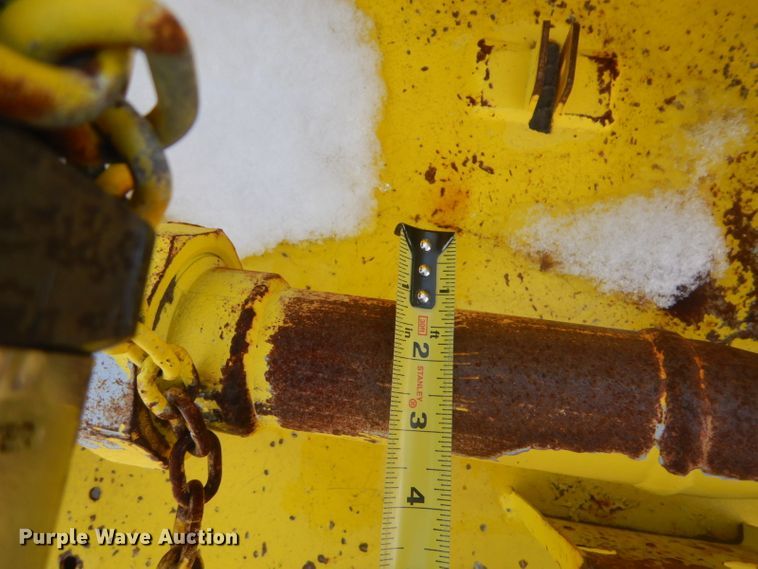 image for item GF9063 2005 Chevrolet C7500 propane truck