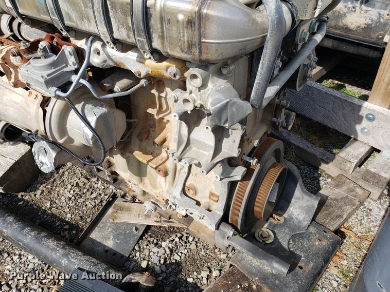 image for item GG9596 Detroit Diesel DD15 six cylinder diesel engine