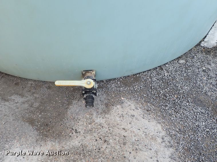 image for item DC3311 1998 Norwesco 40353 salt brine tank