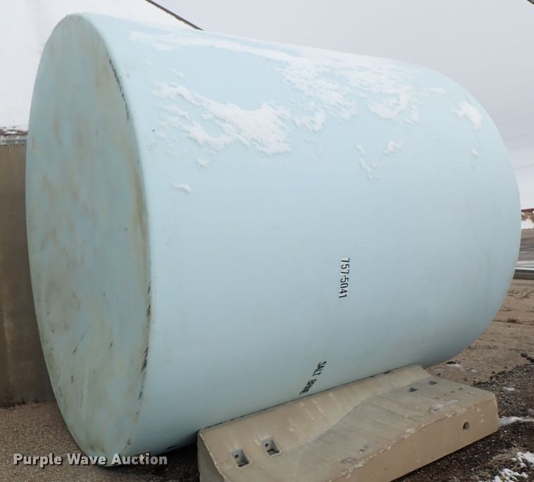 image for item DC3312 2001 Sprayer Specialties LDS10000-1 salt brine tank