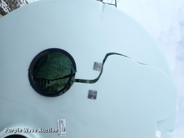 image for item DC3312 2001 Sprayer Specialties LDS10000-1 salt brine tank