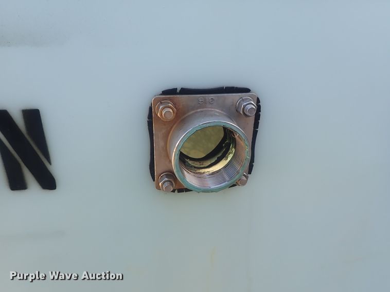 image for item DC3323 1998 Norwesco salt brine tank