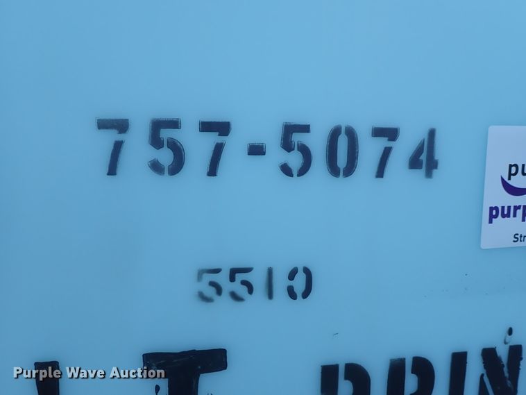 image for item DC3324 2004 Norwesco 40353 salt brine tank