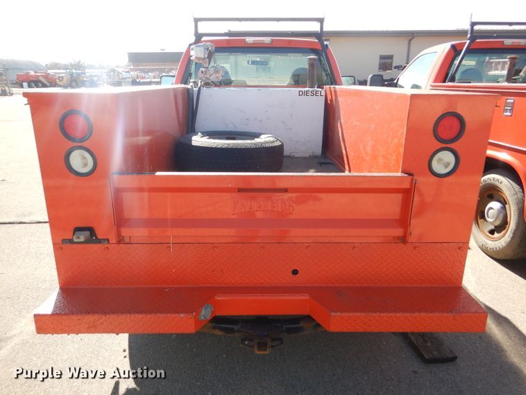 image for item DE4406 2008 Ford F250 Super Duty utility bed pickup truck