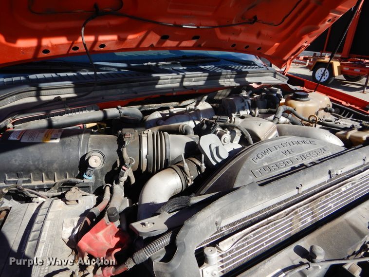 image for item DE4406 2008 Ford F250 Super Duty utility bed pickup truck