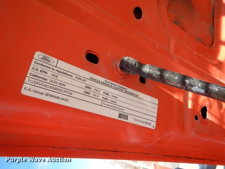 image for item DE4406 2008 Ford F250 Super Duty utility bed pickup truck