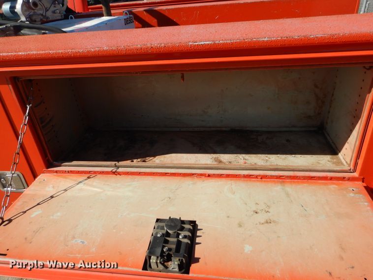 image for item DE4406 2008 Ford F250 Super Duty utility bed pickup truck