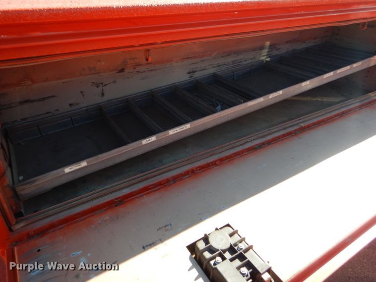 image for item DE4406 2008 Ford F250 Super Duty utility bed pickup truck