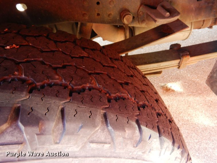 image for item DE4406 2008 Ford F250 Super Duty utility bed pickup truck