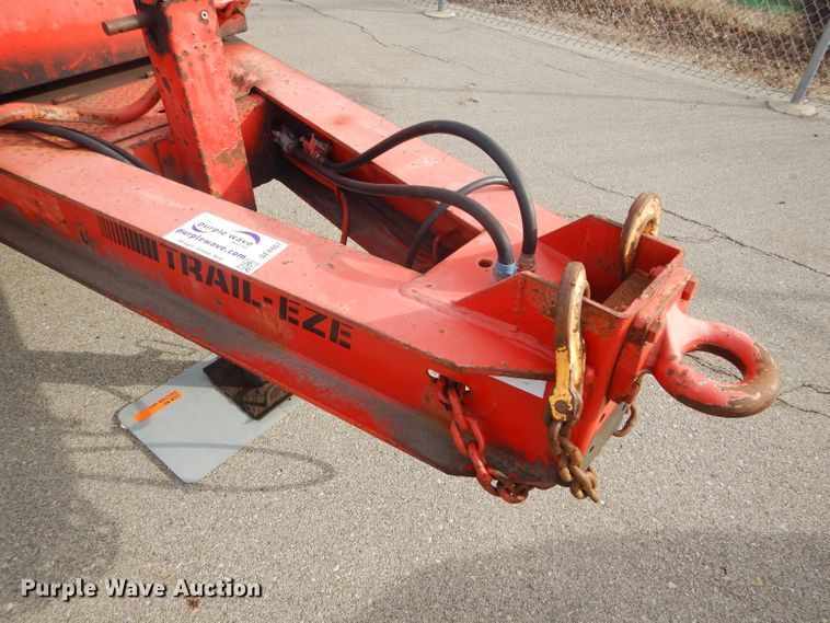 image for item DE4407 2006 Trail Eze TE401 tilt deck equipment trailer