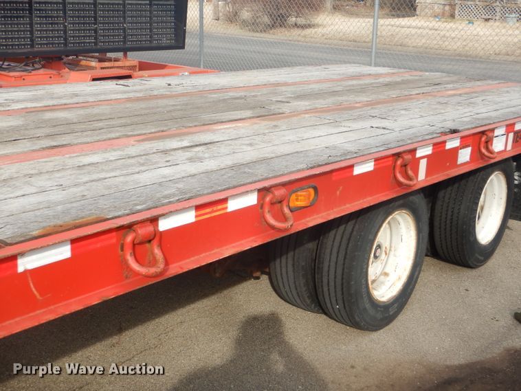 image for item DE4407 2006 Trail Eze TE401 tilt deck equipment trailer