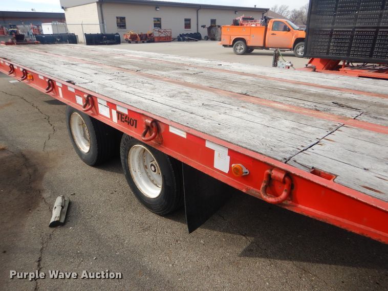 image for item DE4407 2006 Trail Eze TE401 tilt deck equipment trailer