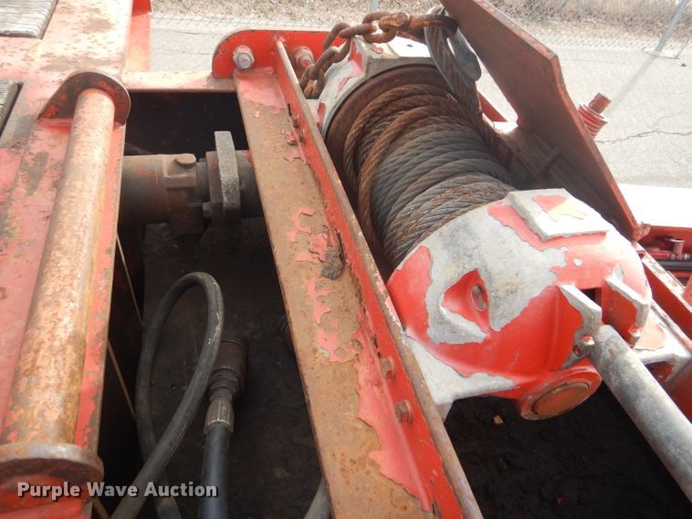 image for item DE4407 2006 Trail Eze TE401 tilt deck equipment trailer