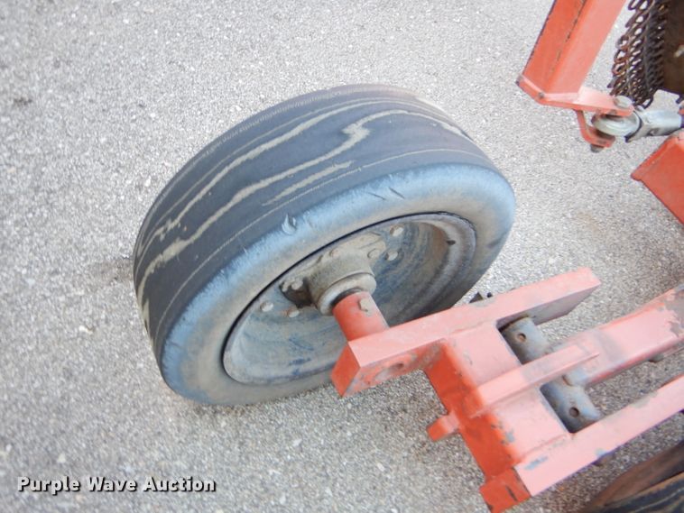 image for item DE4409 2009 Rhino FR15 bat wing rotary mower