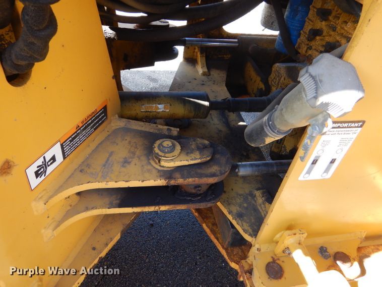 image for item DE4410 2005 John Deere 444J wheel loader