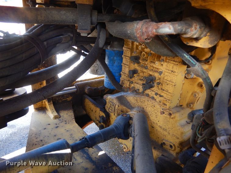 image for item DE4410 2005 John Deere 444J wheel loader