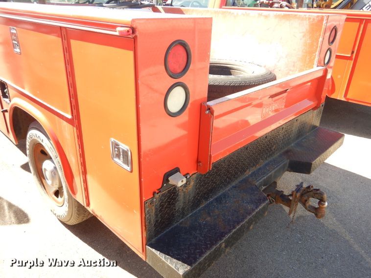 image for item DE4411 2008 Ford F250 Super Duty utility bed pickup truck