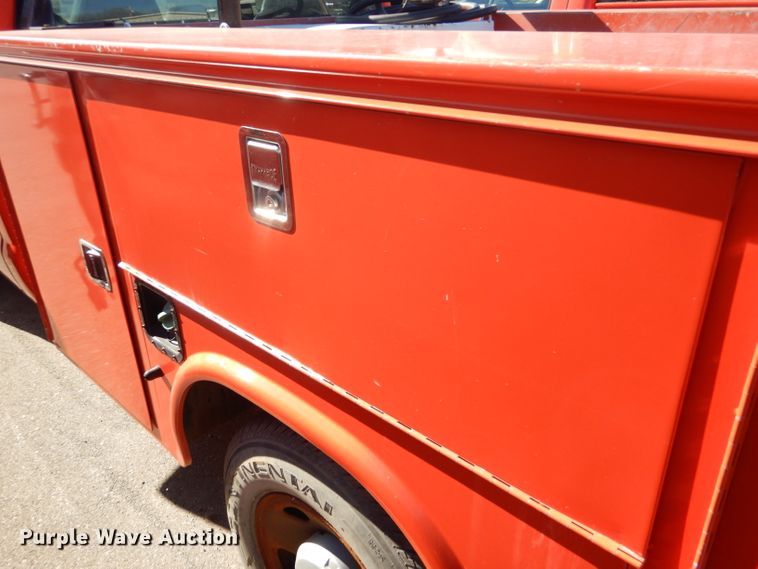 image for item DE4411 2008 Ford F250 Super Duty utility bed pickup truck