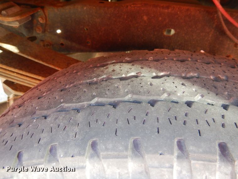 image for item DE4411 2008 Ford F250 Super Duty utility bed pickup truck