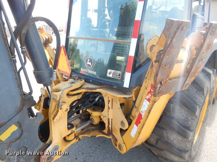 image for item DE4412 2007 John Deere 310J backhoe